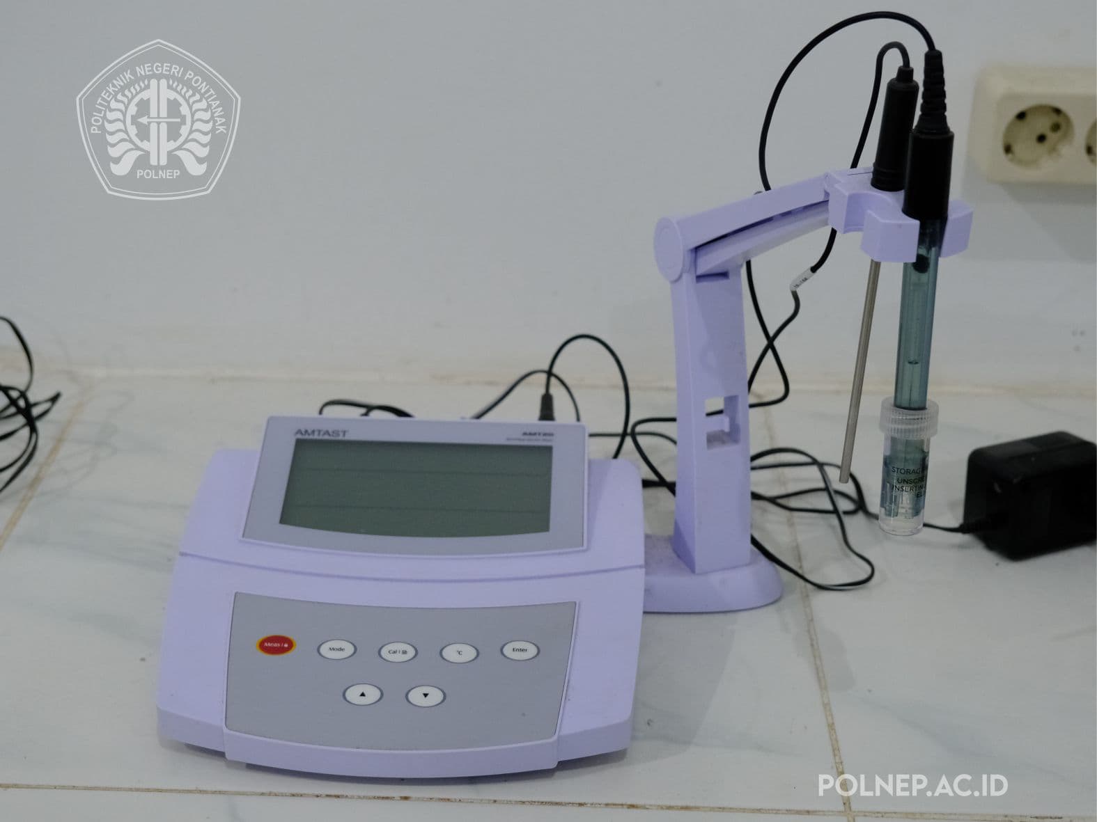 pH Meter