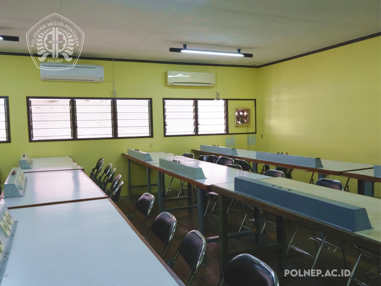 Ruang Kelas Bengkel Listrik