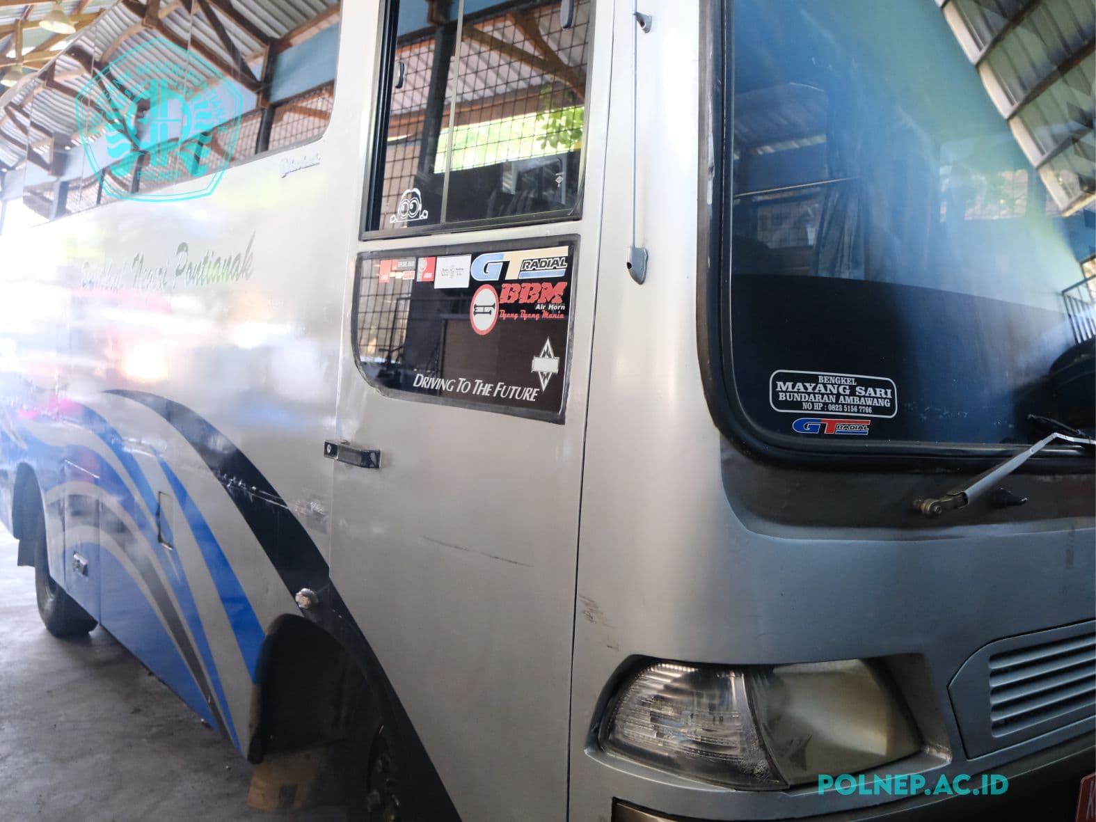 BUS 2