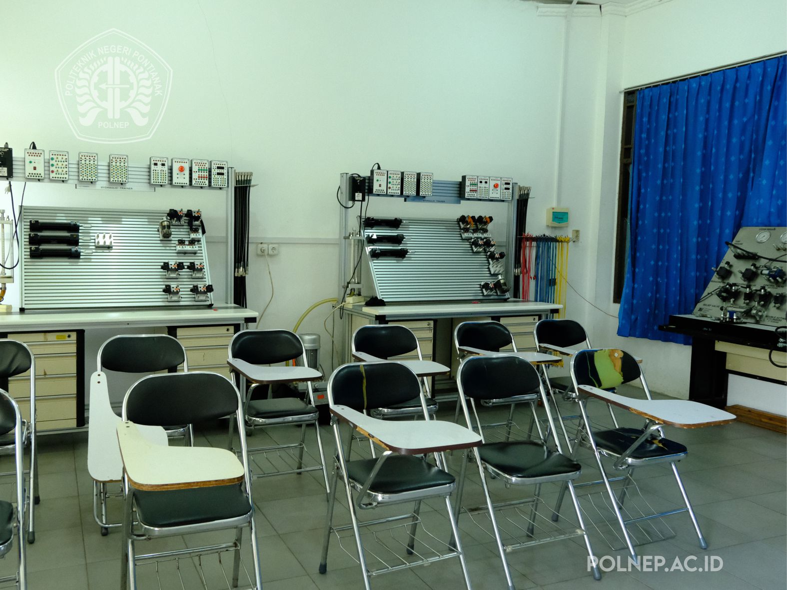 Ruangan Praktikum Hidrolik