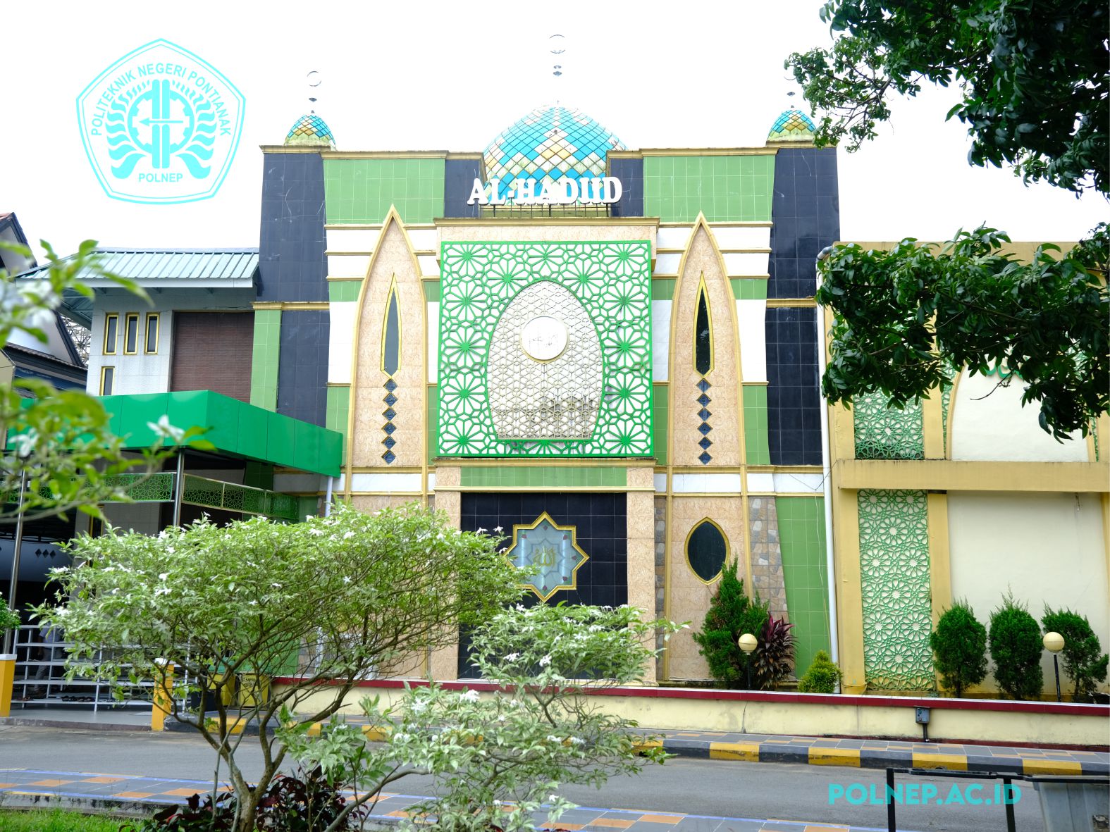 MASJID AL-HADIID